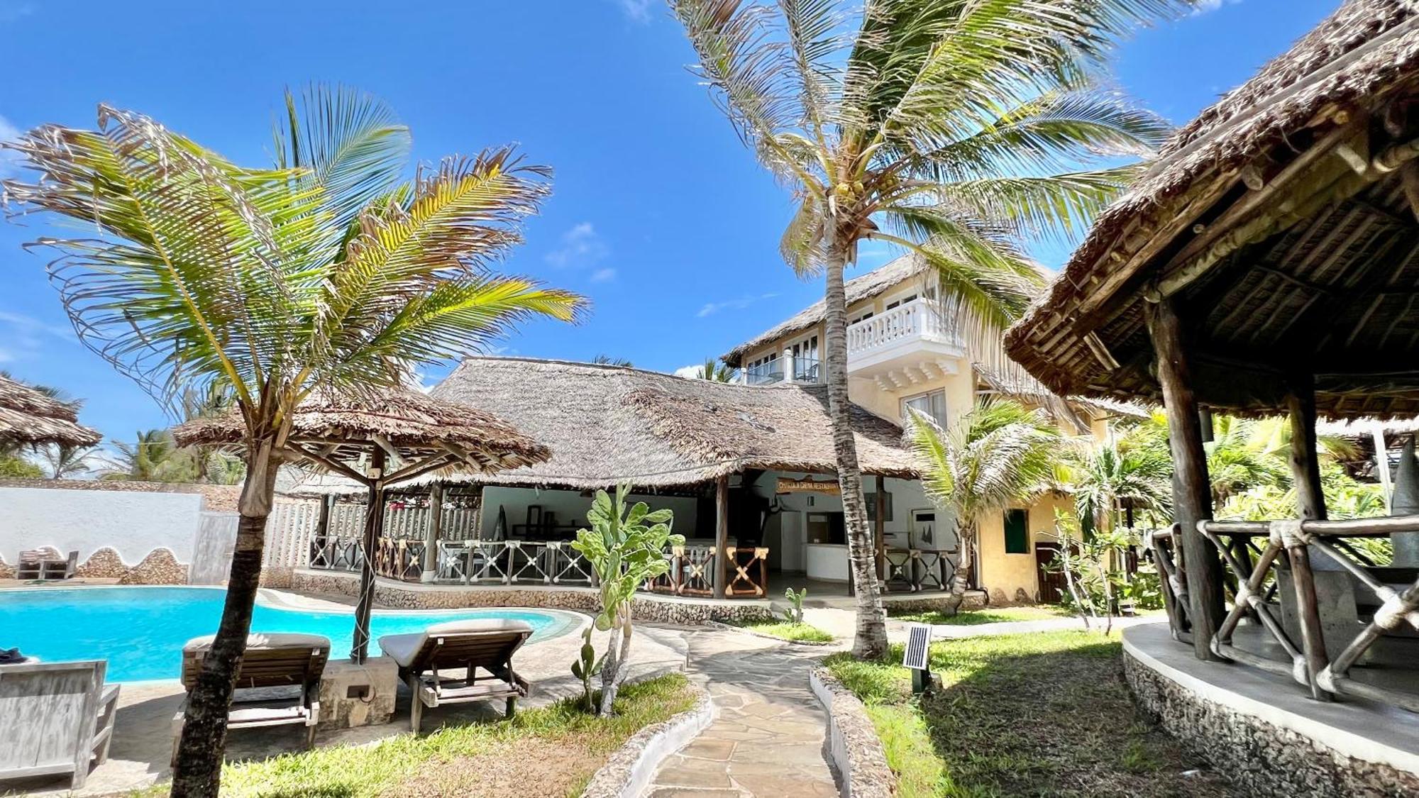 Terrazza Mawe Zuri Resort Watamu Exterior photo